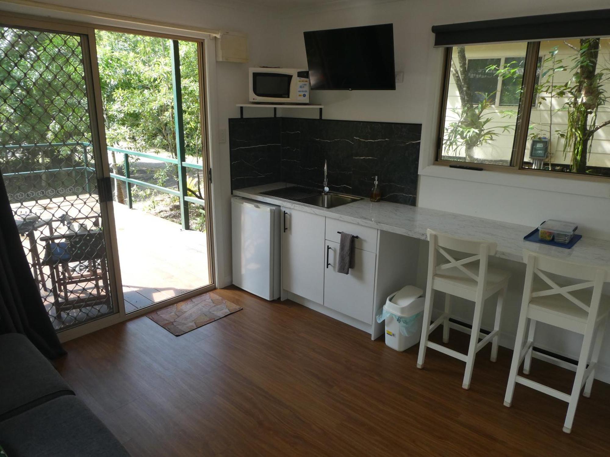 Vista Hinchinbrook Aparthotel Cardwell Buitenkant foto