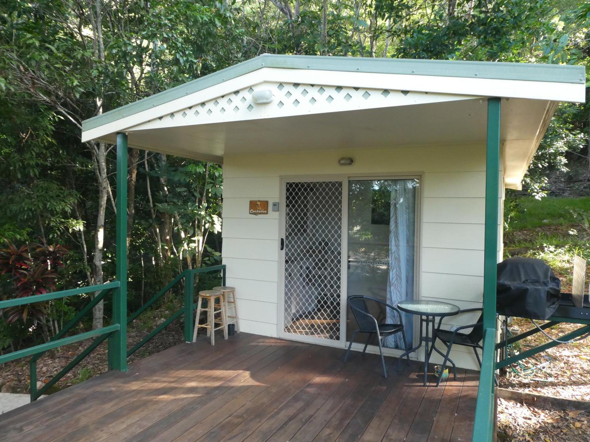 Vista Hinchinbrook Aparthotel Cardwell Buitenkant foto